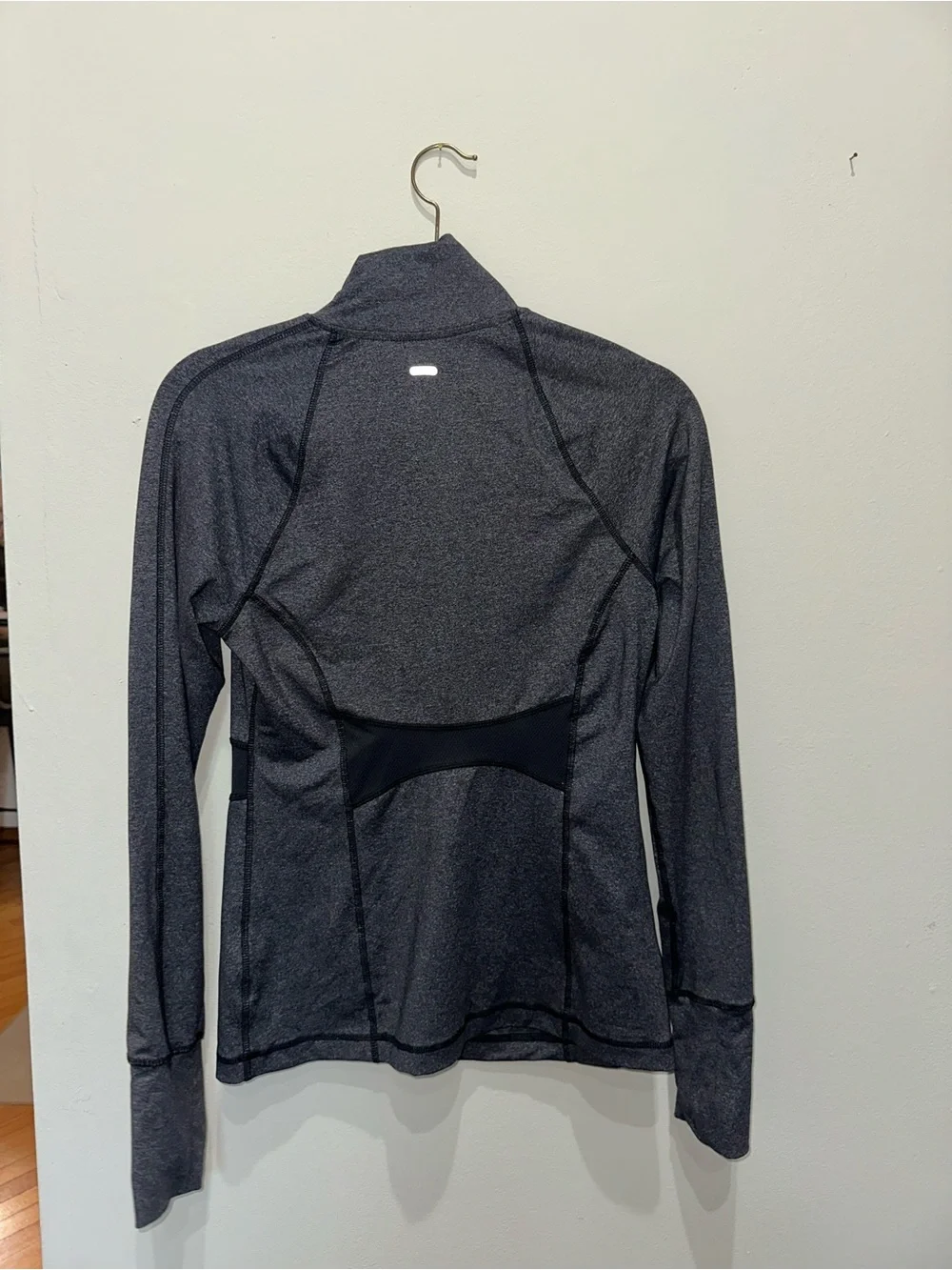 Old Navy Women's Dark Gray Zip-Up Jacket - Picture 3 of 3